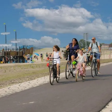 Campingplatz Stadsstrand Hoorn *