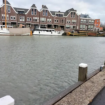 Campingplatz Stadsstrand Hoorn *